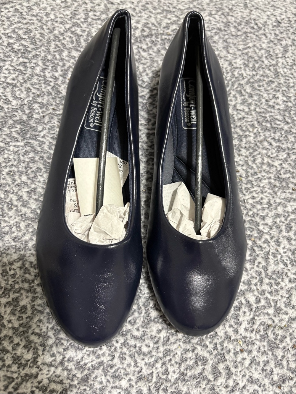 Classic Navy Leather Women's Pumps